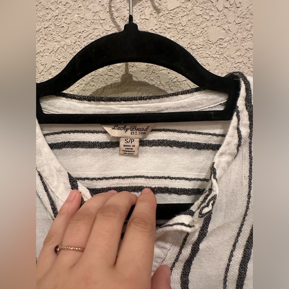 Lucky Brand Collarless 3/4 Sleeve Stripe Blouse Button Up Front Pocket Size S - Picture 6 of 9